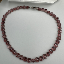 Load image into Gallery viewer, Amethyst Flower Choker

