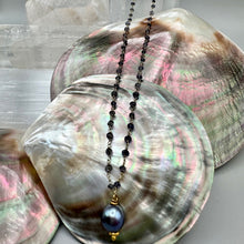 Load image into Gallery viewer, Blue Pearl Necklace

