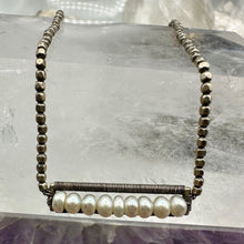 Load image into Gallery viewer, Pearl Bar Necklace
