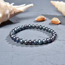 Load image into Gallery viewer, Midnight Pearl Bracelet
